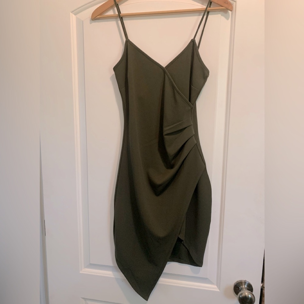 🌻 5 for $50 Asymmetrical Cami Dress